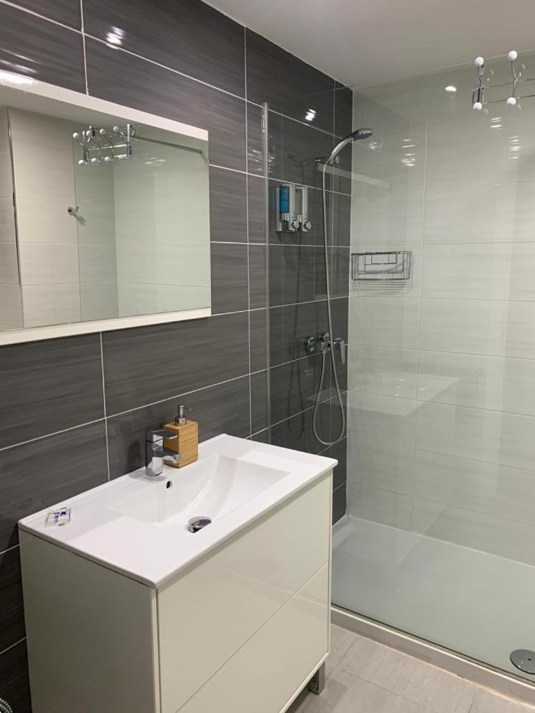 Apartamentos Chinasolymar Альмуньекар Экстерьер фото