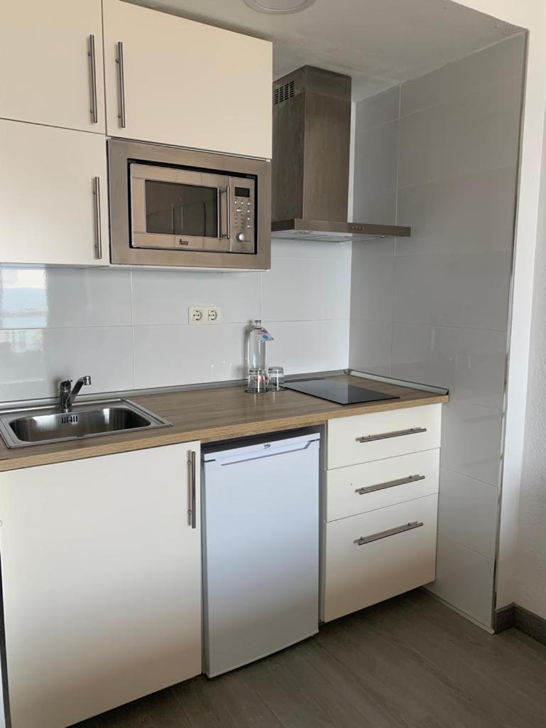 Apartamentos Chinasolymar Альмуньекар Экстерьер фото