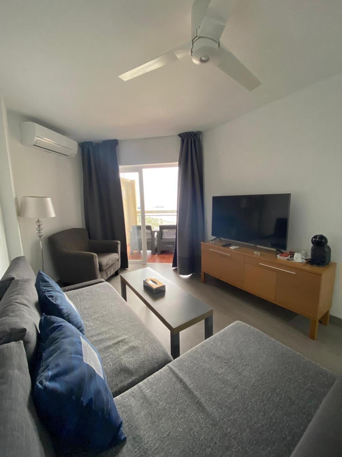 Apartamentos Chinasolymar Альмуньекар Экстерьер фото